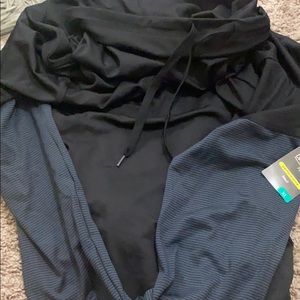 Danskin funnel collar performance pullover